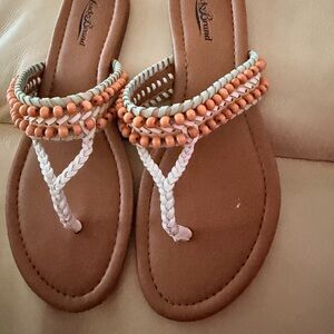 Lucky Brand flat sandals